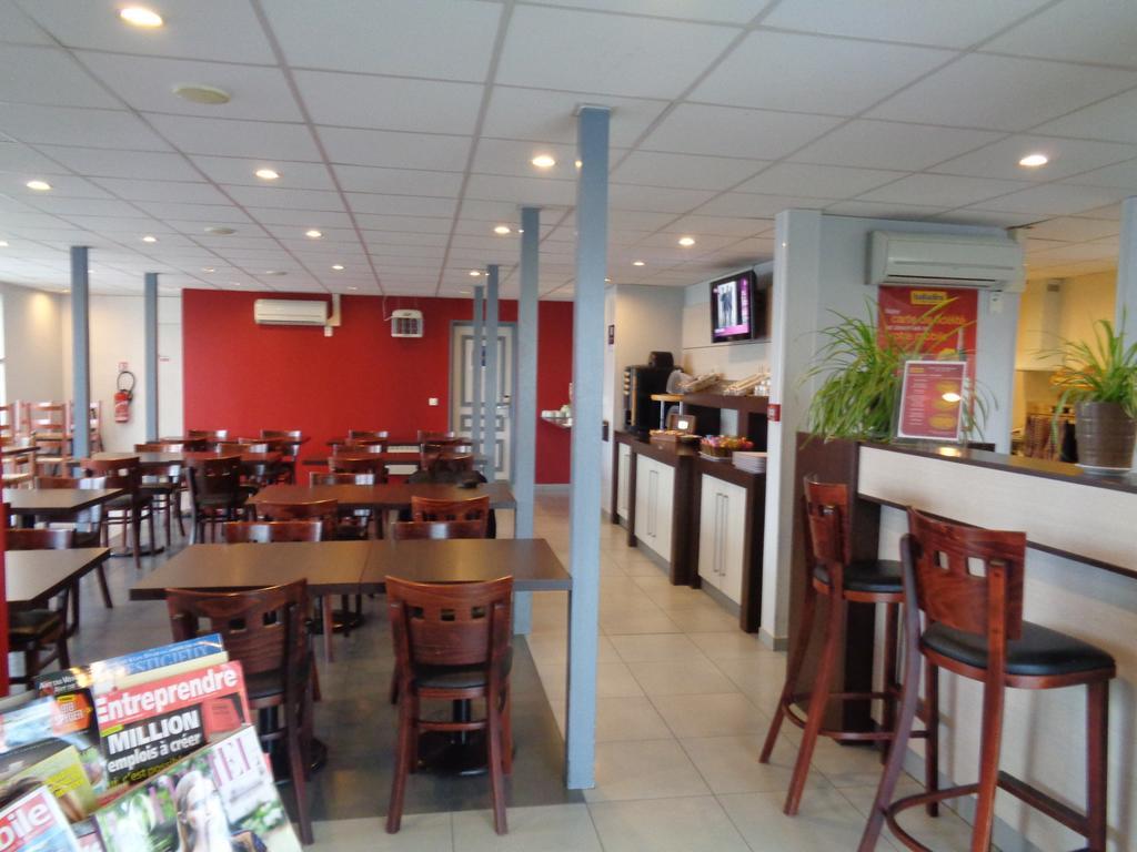 Hotel Initial By Balladins Roissy / Saint-mard 2*
