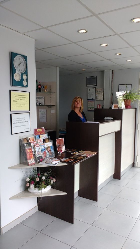 Hotel Initial By Balladins Roissy / Saint-mard
